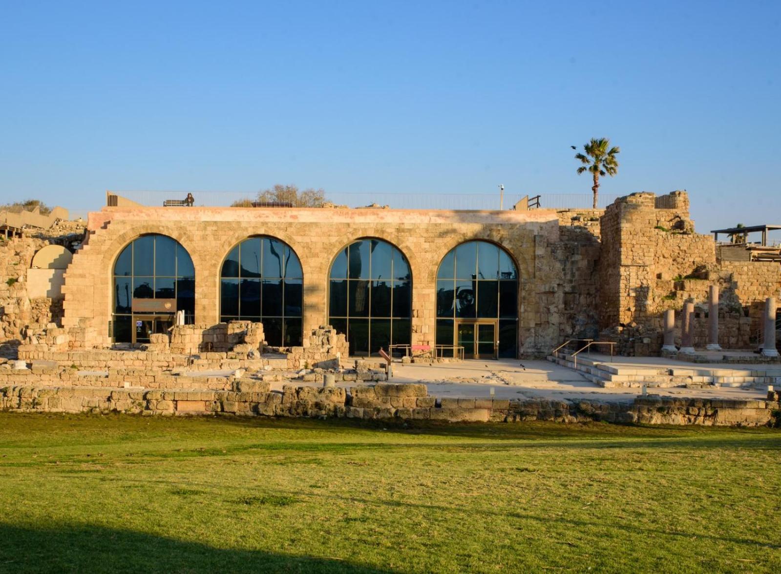 Caesarea Vacation Rooms Exterior photo