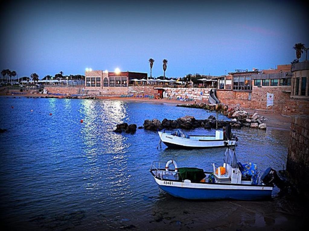Caesarea Vacation Rooms Room photo